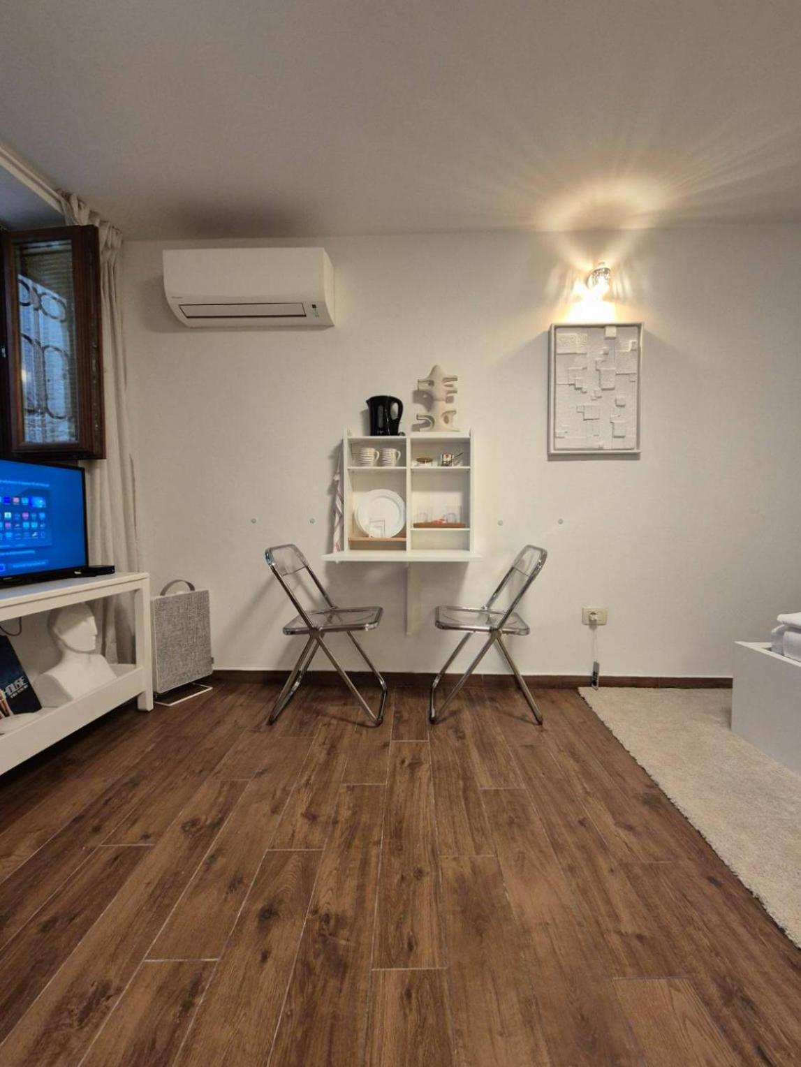 Studio Noellica Ровінь Екстер'єр фото
